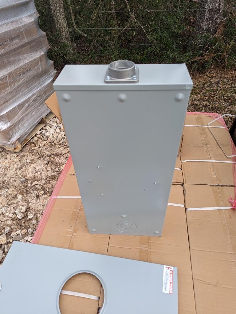 320/400 Amp Meter Base/Socket, Single Phase, Ringless With Lugs & Hub, OH/UG