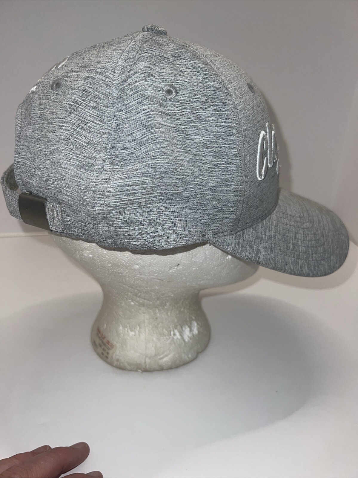 Cleveland Golf in White on Light Gray Heather Hat Cap Strap Buckle EUC