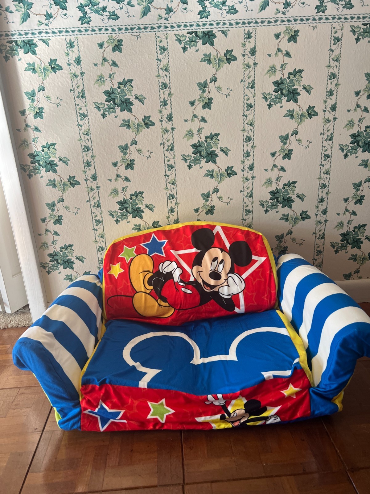 Disney Mickey Mouse Marshmallow Flip Open Foam Toddler Sofa Sleeper Chair