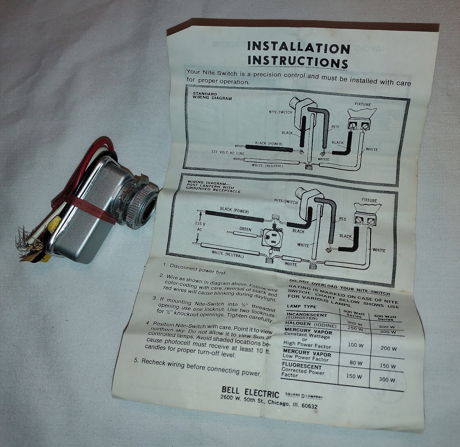 BELL ELECTRONIC "NIGHT SWITCH" NOS