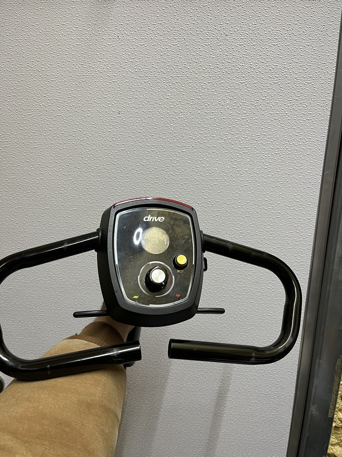 Drive Spitfire Scout 4 & Equate Mobility Scooter Steering Post Assembly w/ Key