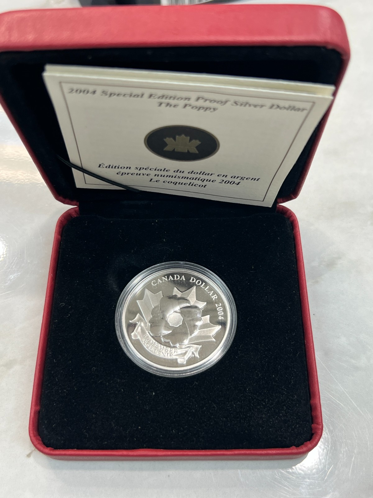 2004 Canada Silver Dollar .9999 Poppy Special Edition in Box & COA A353