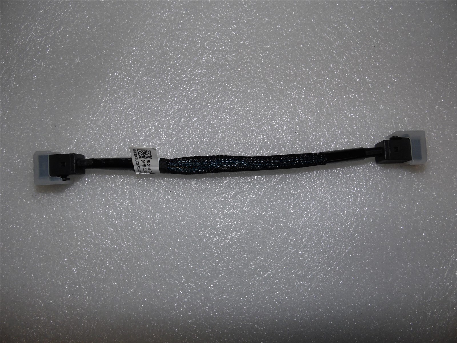 DELL POWEREDGE T630 32 BAY BACKPLANE TO BACKPLANE BP_A/B MINI SAS HD CABLE J5DC3