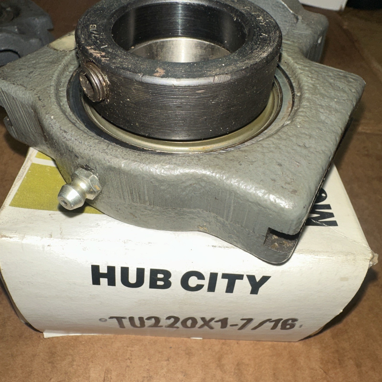 HUB CITY NARROW SLOT TAKE-UP UNIT TU220 X 1-7/16
