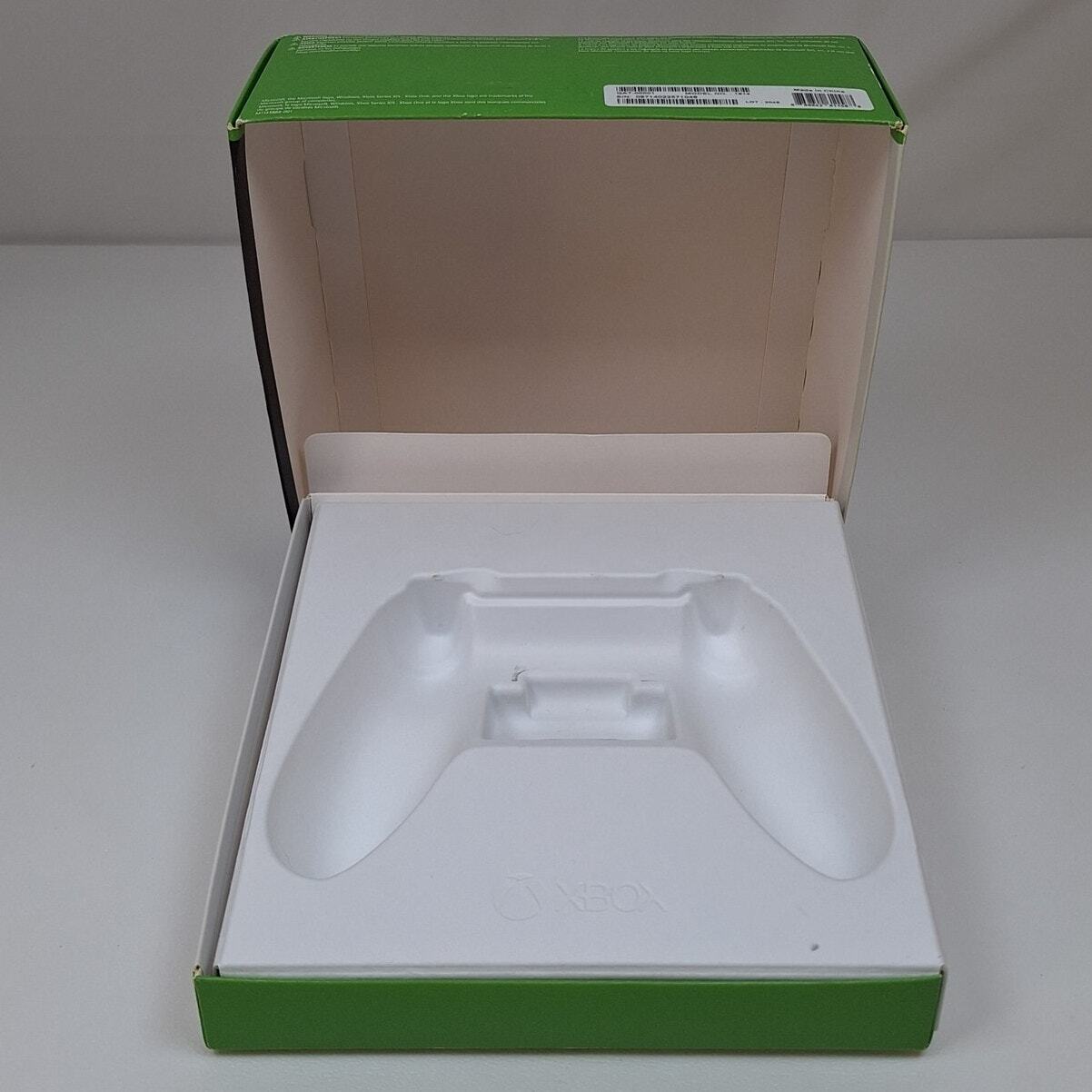 Microsoft Xbox Wireless Controller Box (Carbon Black)