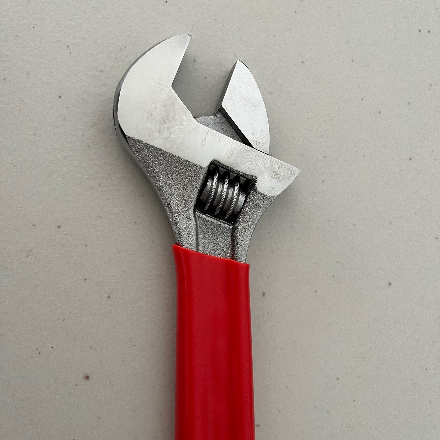 CRESENT WRENCH RED HANDLE 10 IN NICE CONDITION!!