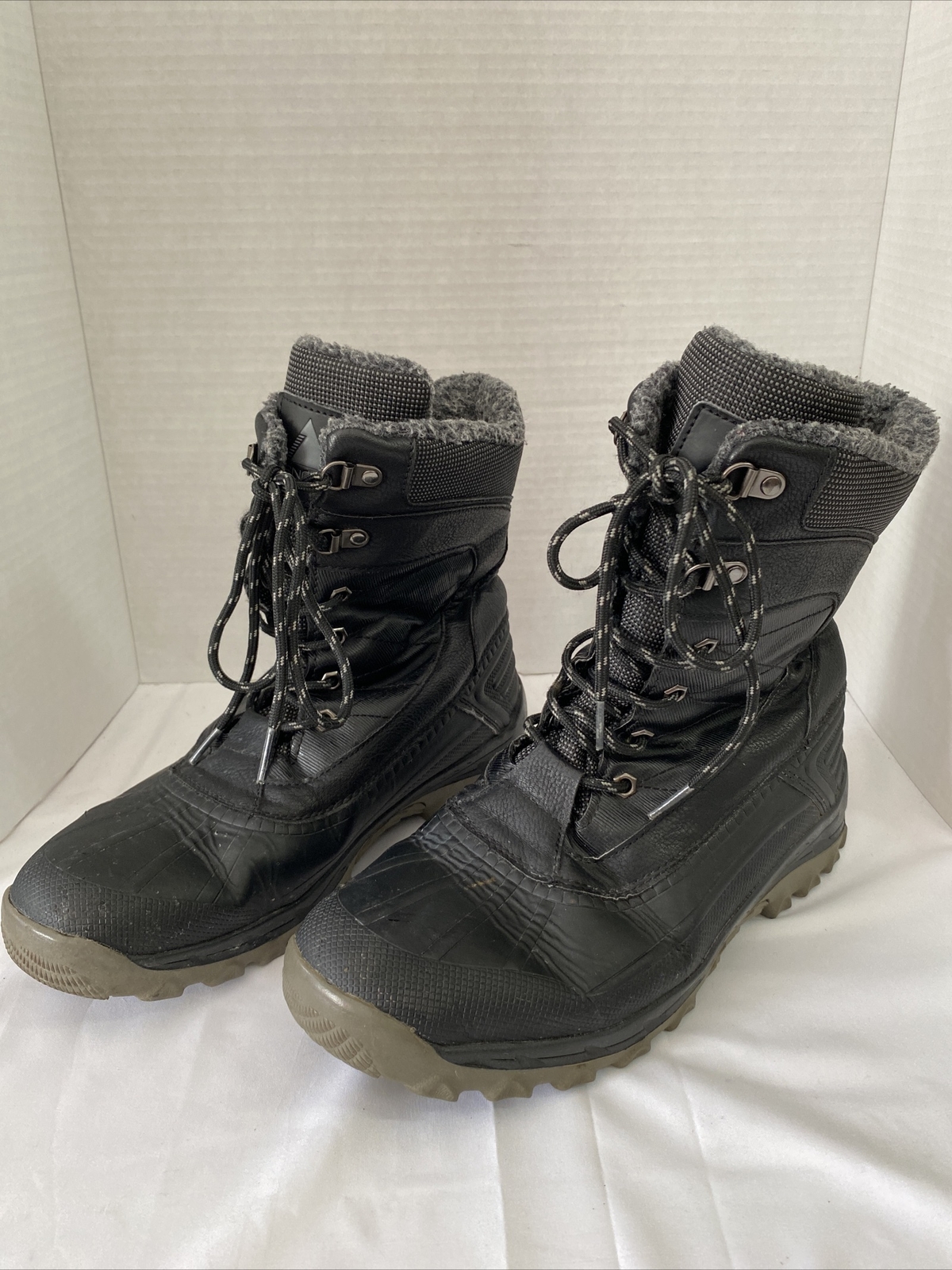 Livergy snow racing Boots Size 8.5 (FG)