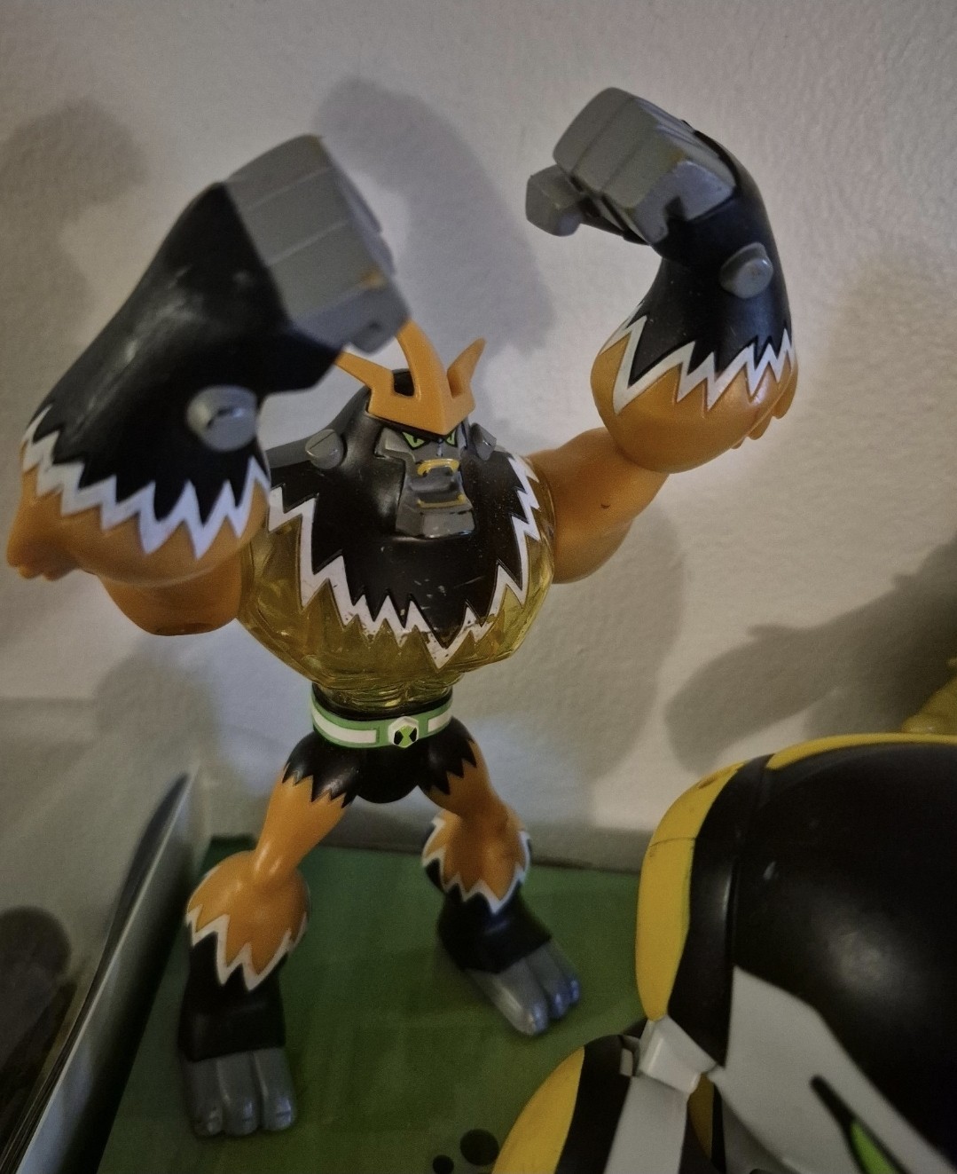 Cartoon Network Ben 10 Omniverse Figures Mixed Lot
