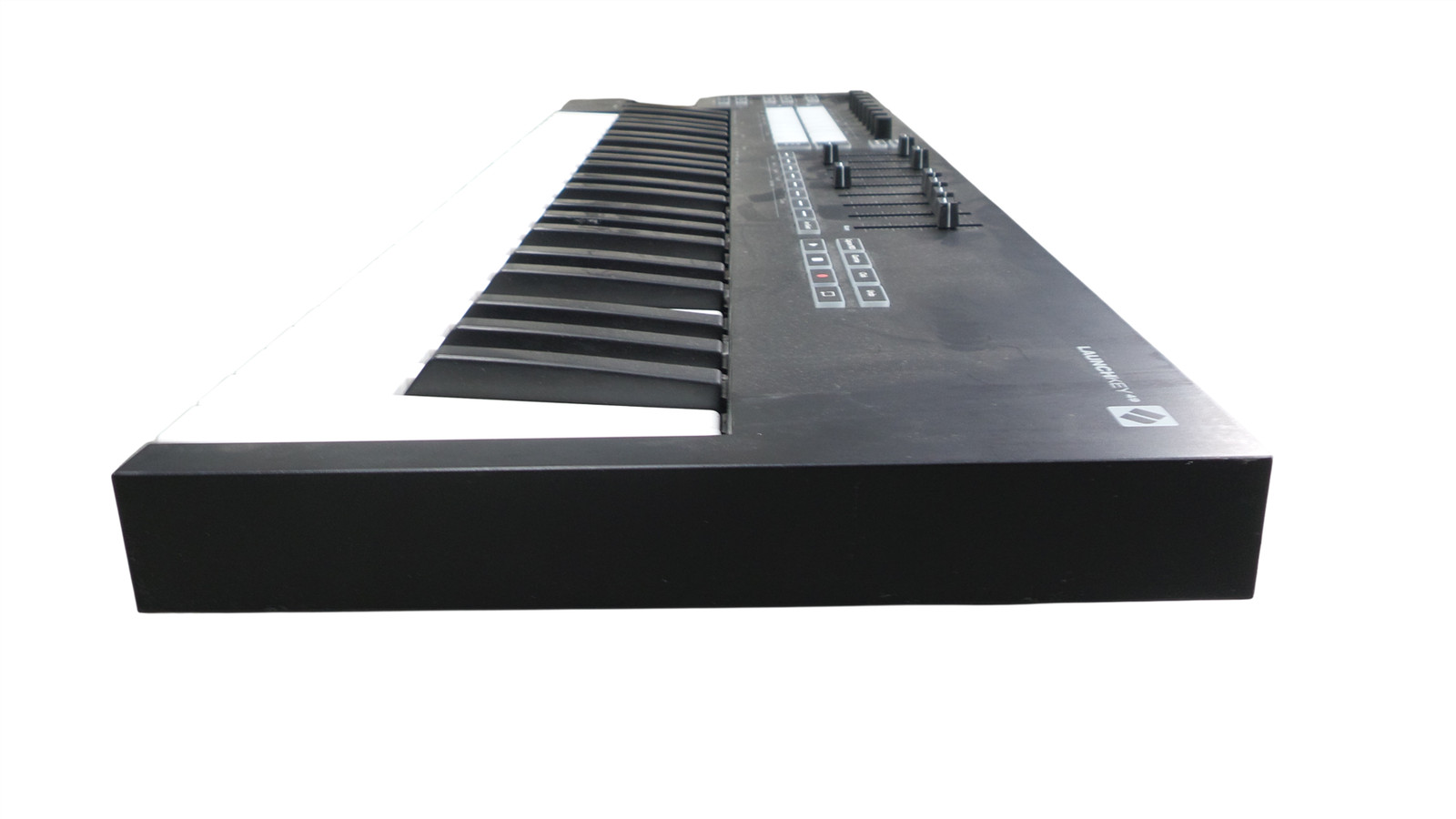 Novation Launchkey 49 Keyboard Controller - Free shipping