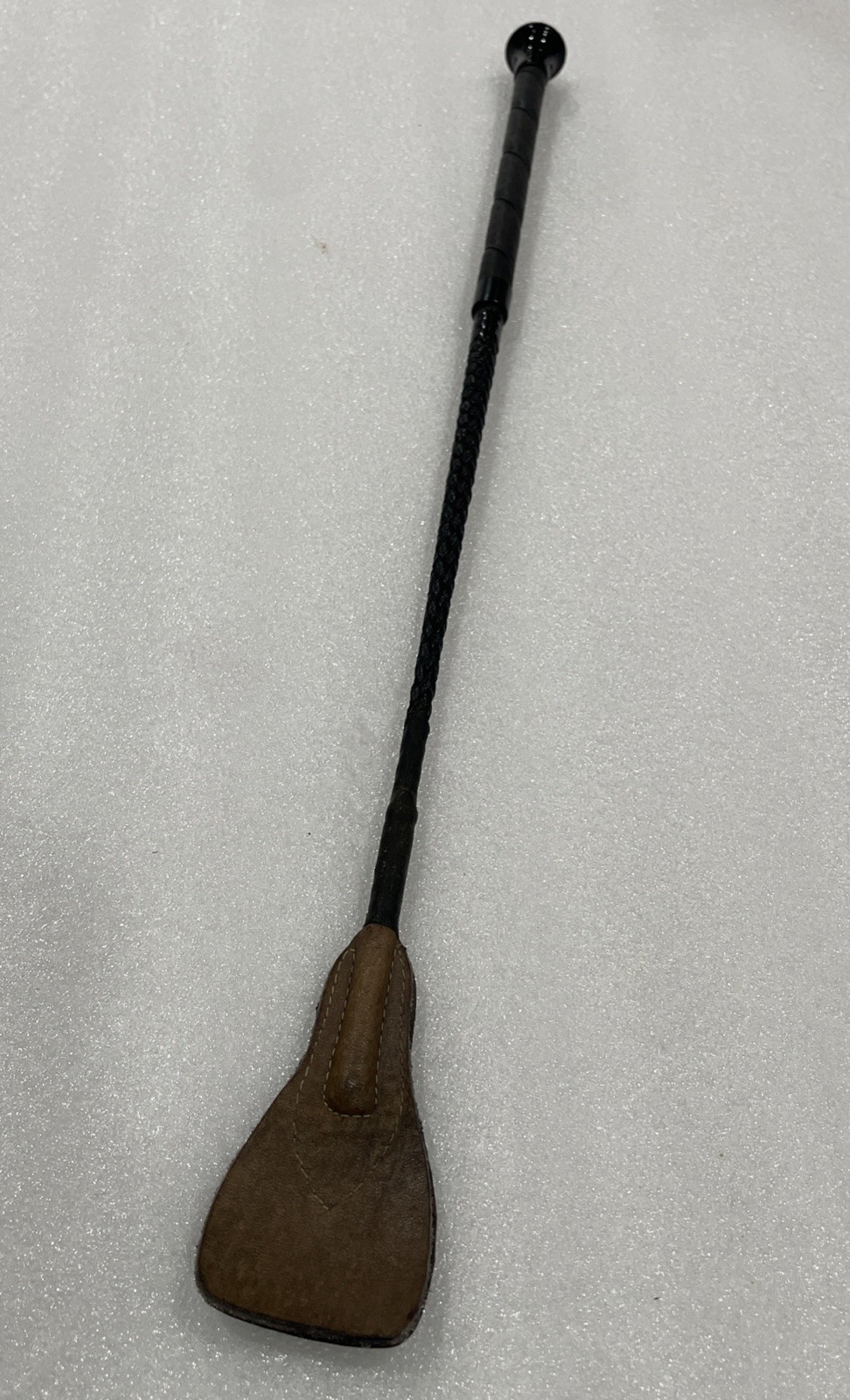 Snowbee Show Riding Crop Leather Horse Whip Bat 19.5” Black Nylon Shaft Used