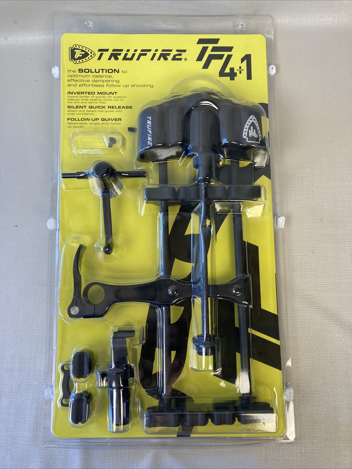 TruFire Archery Quiver 4 + 1, Silent Quick Release Inverted Mount T20120 (READ)