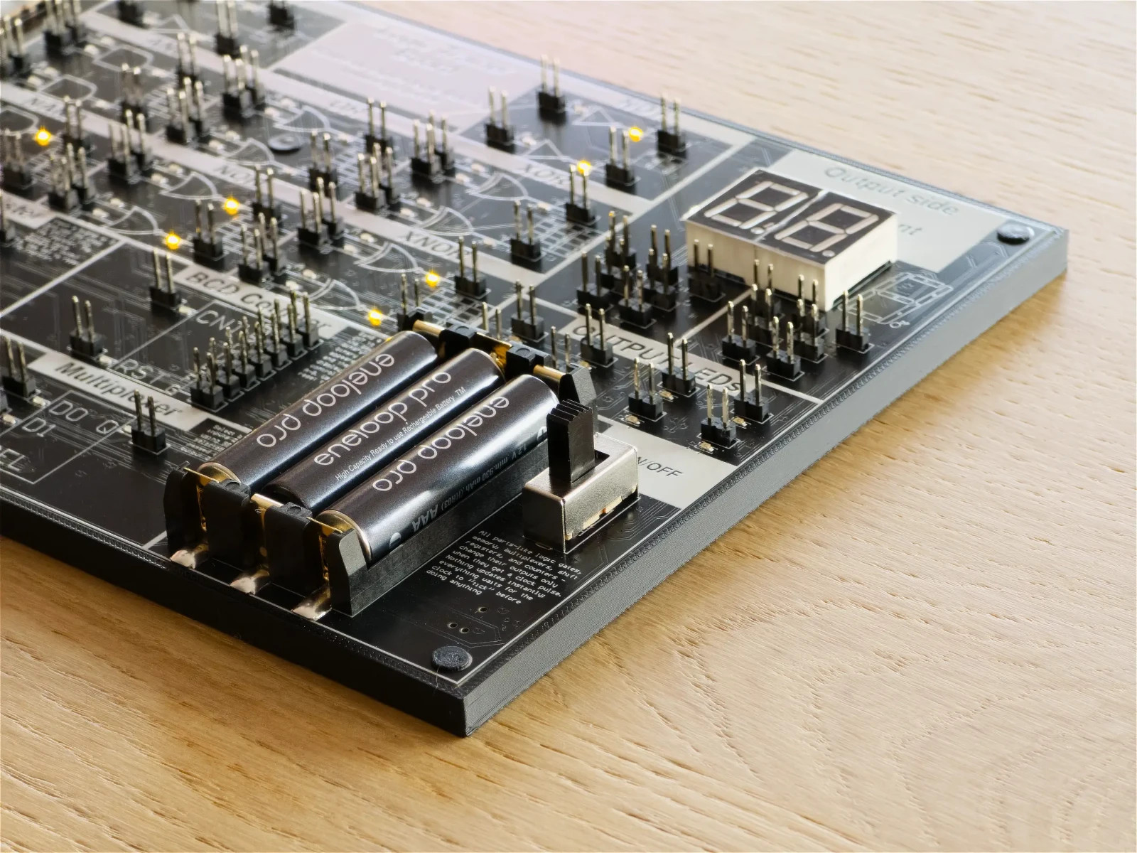 Logic Trainer Board