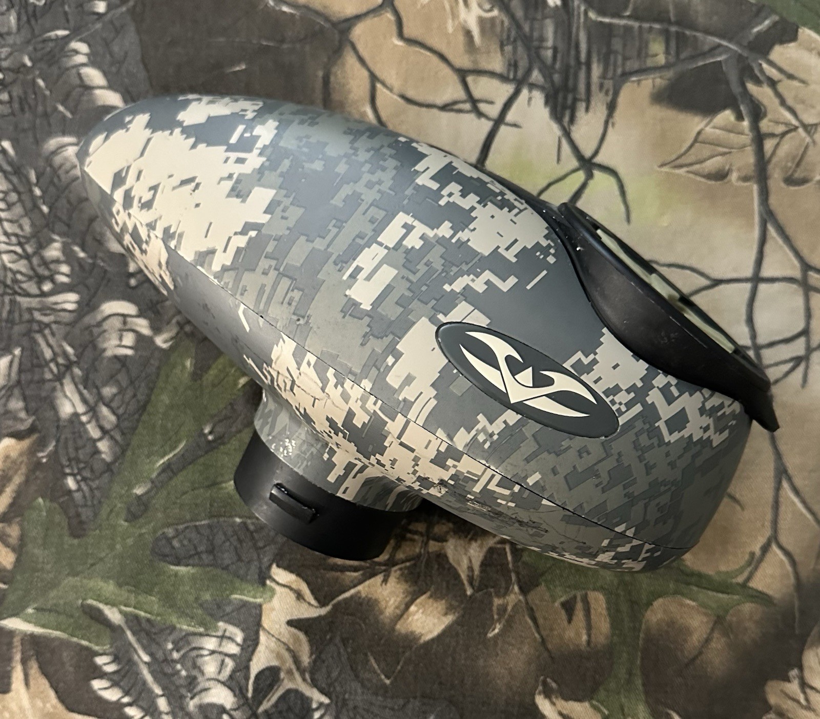 Valken VMAX Tippmann A5 Cyclone Loader ACU Camo with Speed Feed Paintball