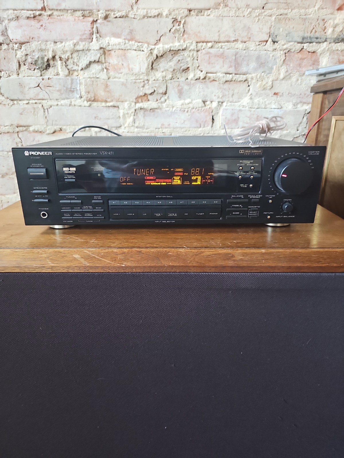 PIONEER VSX-451 AUDIO VIDEO STEREO RECEIVER (NO REMOTE) Tested