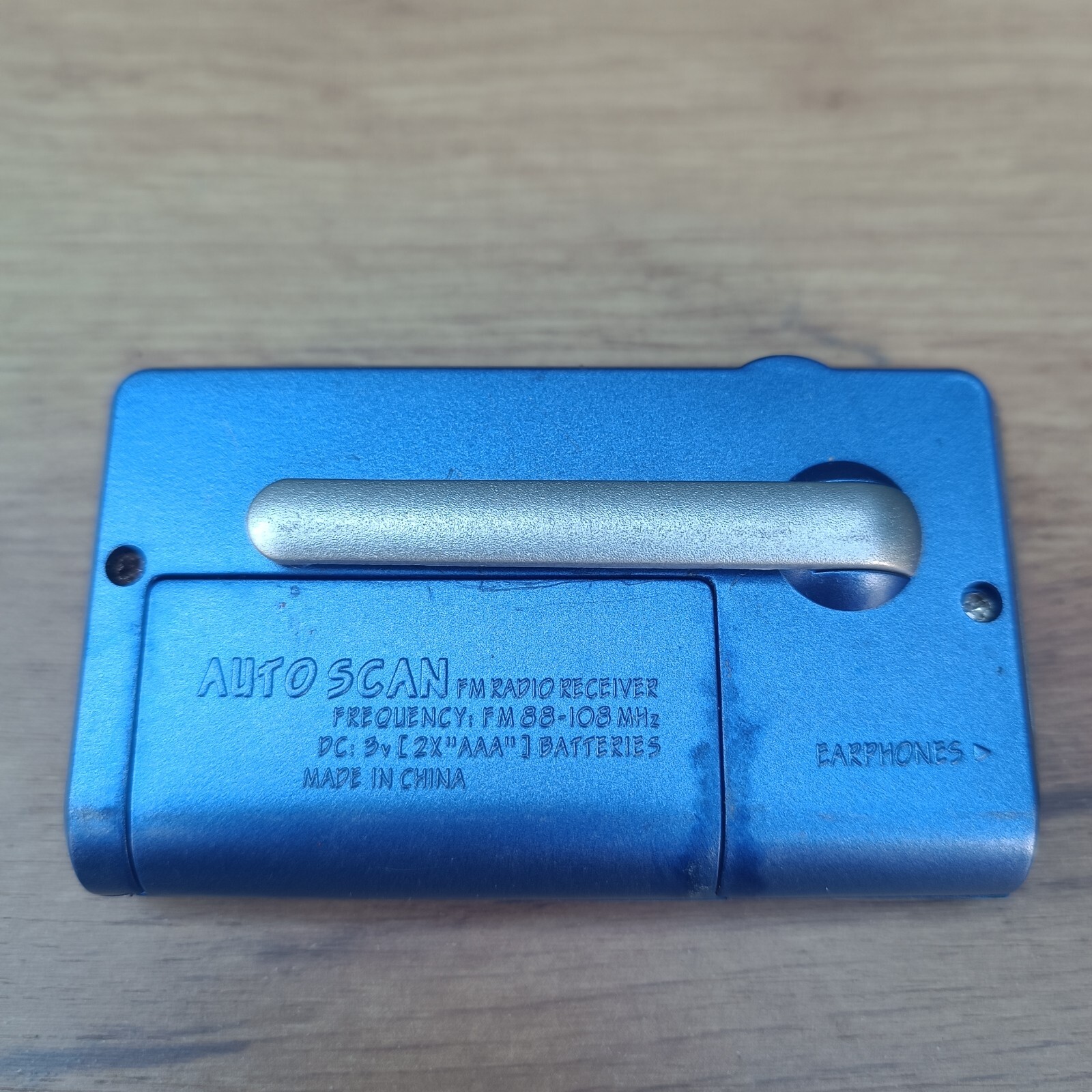 Mini radio receiver from the late 90s.