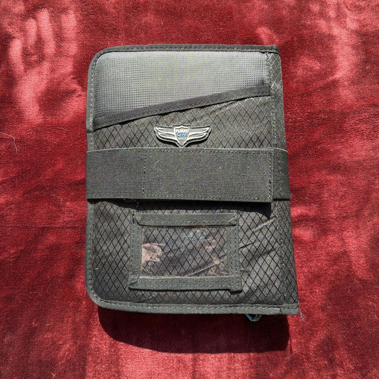 Sporty Flight Gear knee ipad holder