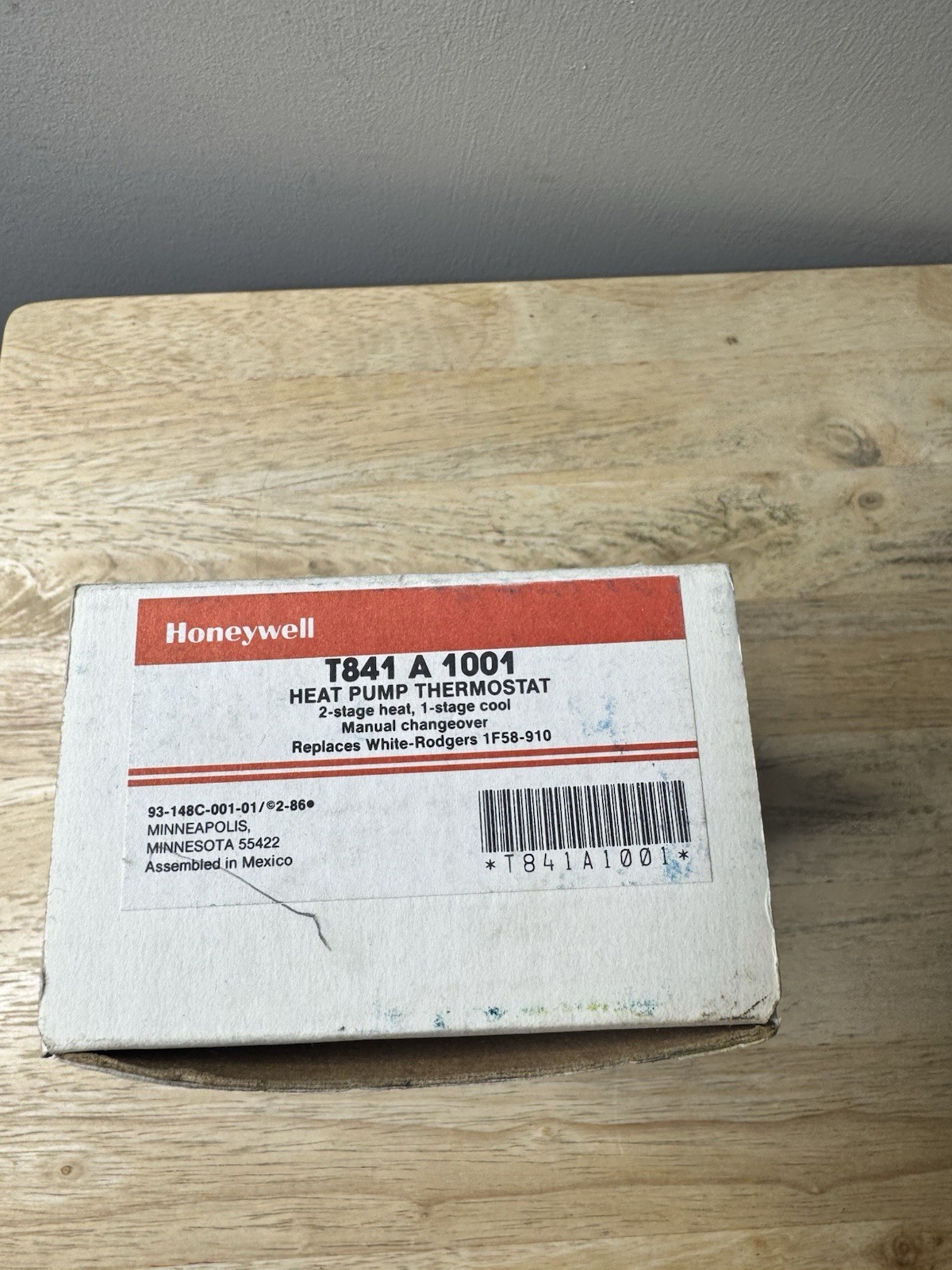 HONEYWELL T841A1001 Thermostat HEAT Thermostat New Open Box