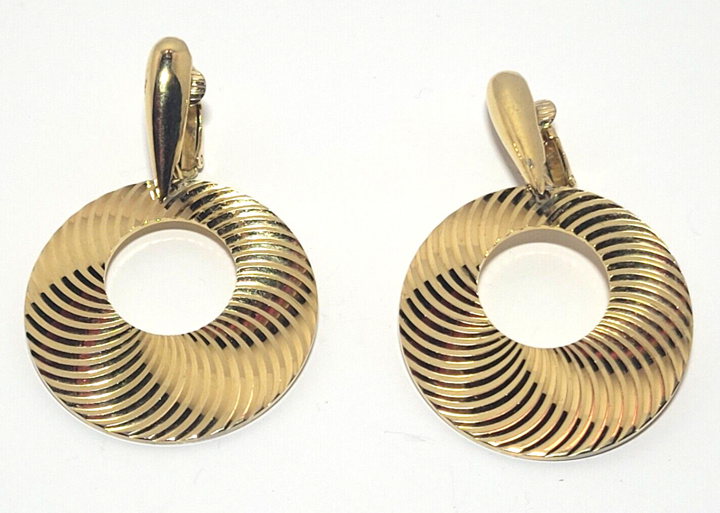 Trifari Earrings Clip On Dangle Swirl Pattern