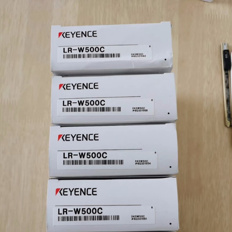 1PC New Keyence LR-W500C Laser sensor LRW500C With warranty.