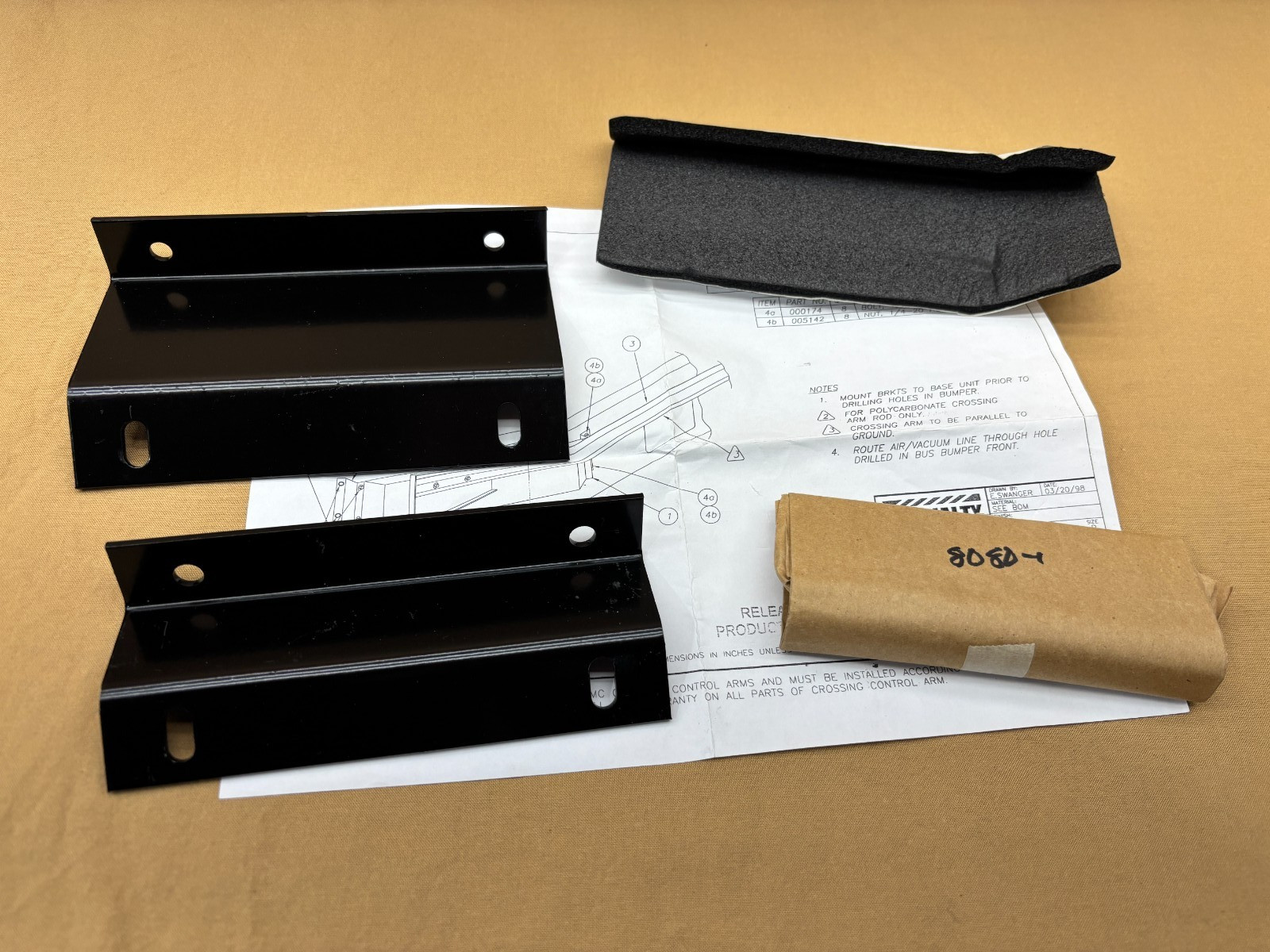 Transportation South 8080 Replacement Cross Arm Mounting Kit for Bus