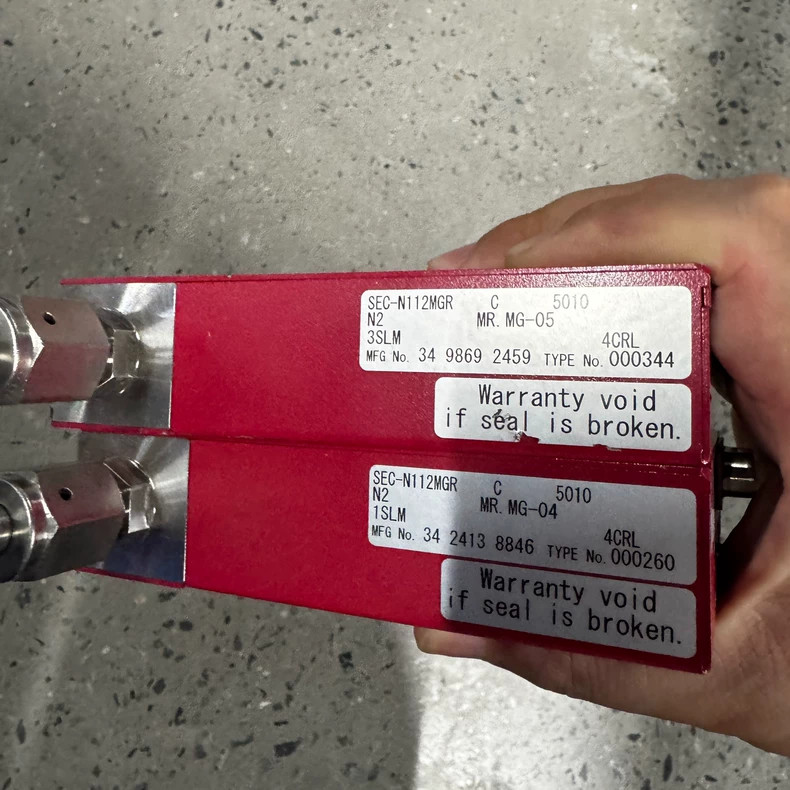 HORIBA STEC SEC-N112MGR Flow Sensor Used 1PCS