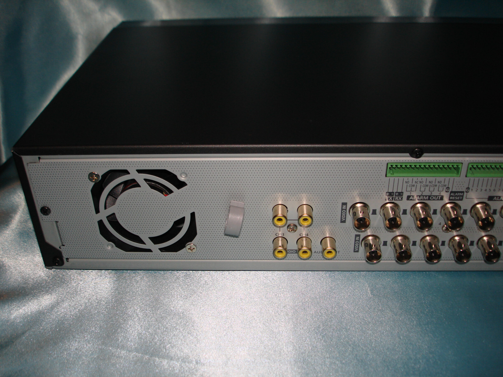 Samsung SRD-1654D Digital Video Recorder DVR