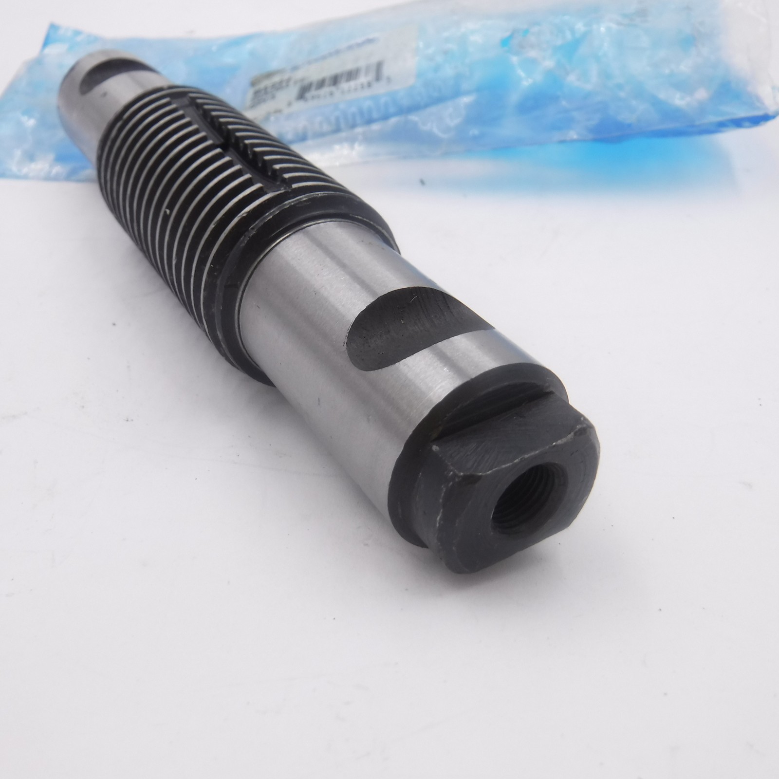 Automann M5266 Shackle Pin 1-3/8"-6 Threads Double Lock