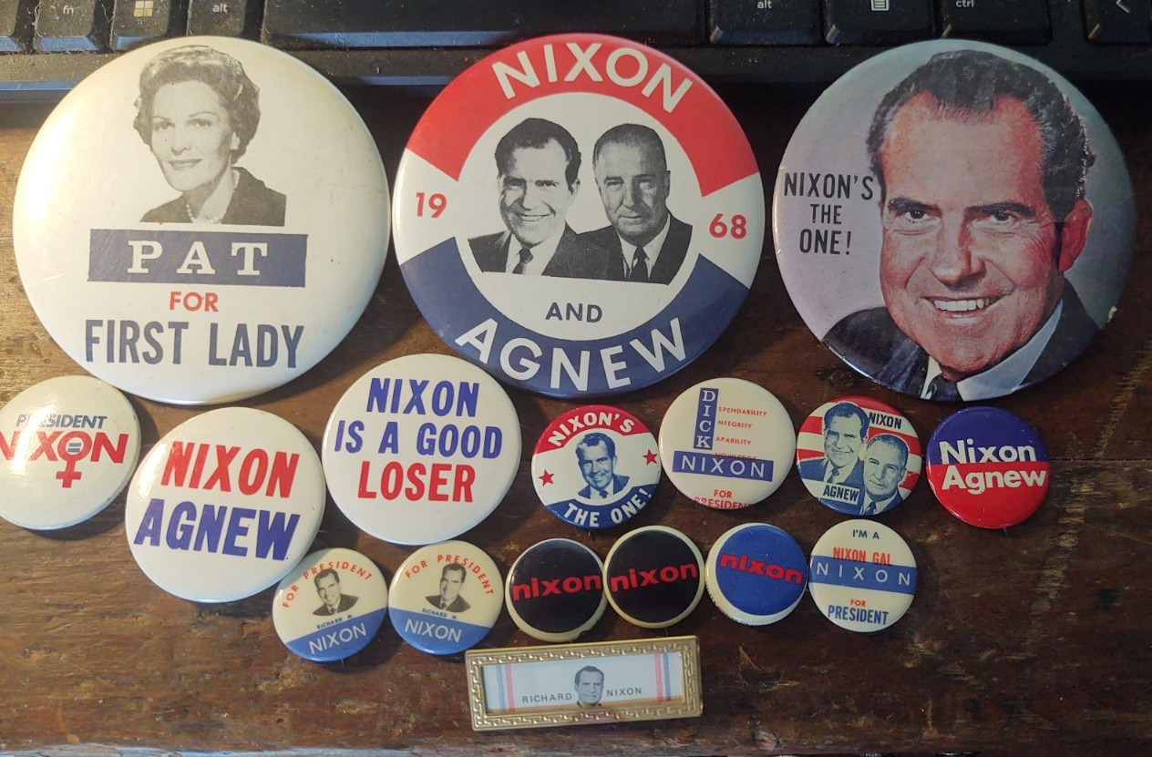 Big Lot Richard Nixon Campaign Pinback Buttons some Unusual , Ribbon Bar , Gal