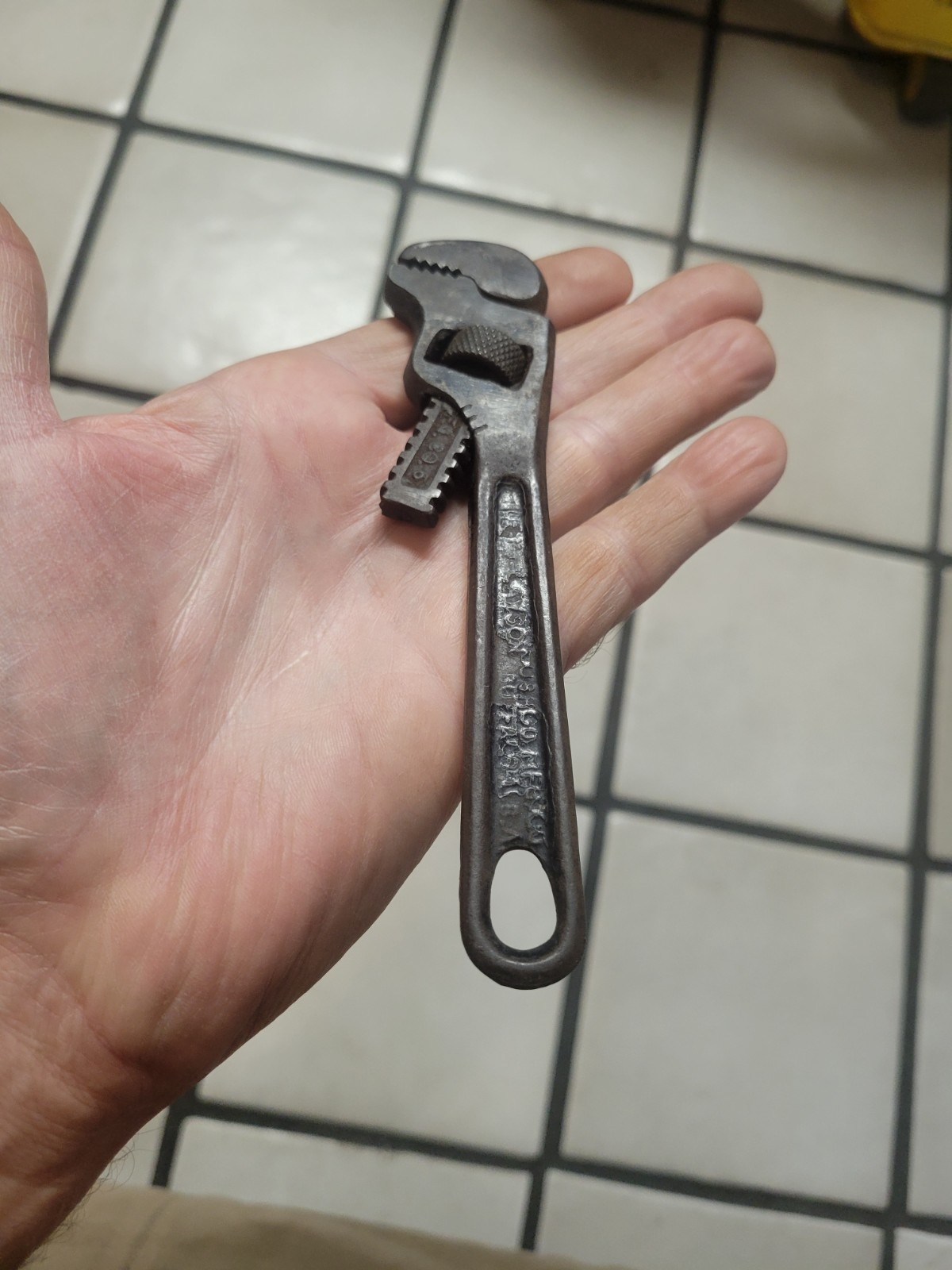 Vintage Ushco Lawson Offset Pipe Wrench Pat. 12-14-20- USA