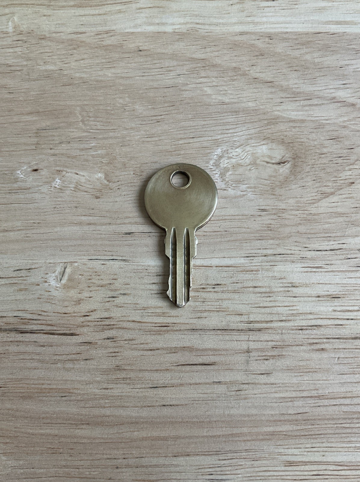 Illinois Lock Key # G 525