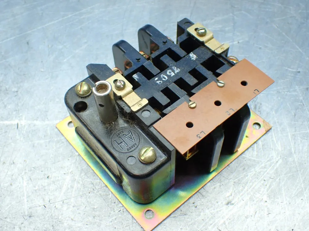 ARROW HART MAGNETIC CONTACTOR RAD-130-U