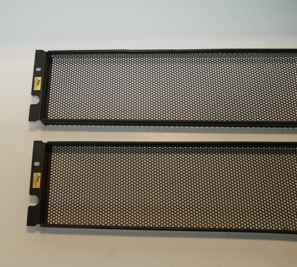 Middle Atlantic Products S3 3U vented security panel