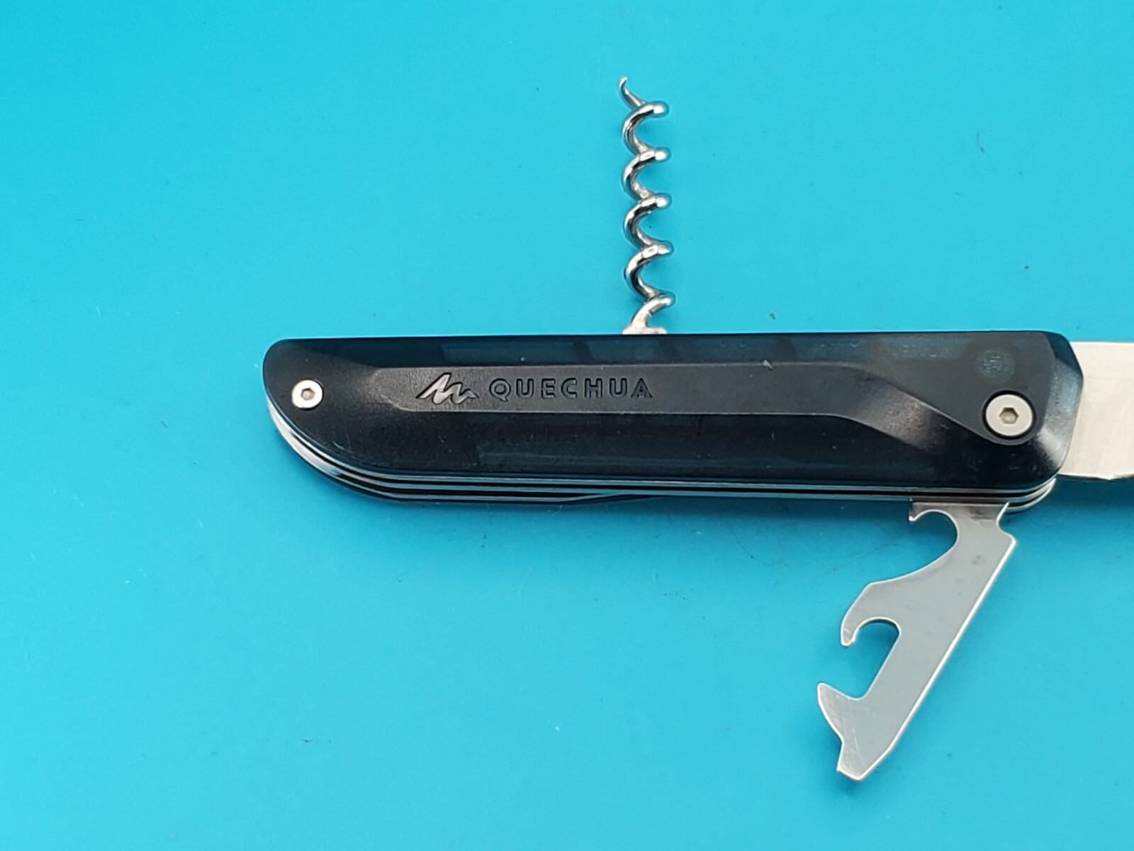 QUECHUA CLAP FOLDING KNIFE NAVAJA MULTITOOL! TRANSLUCENT BLUE!