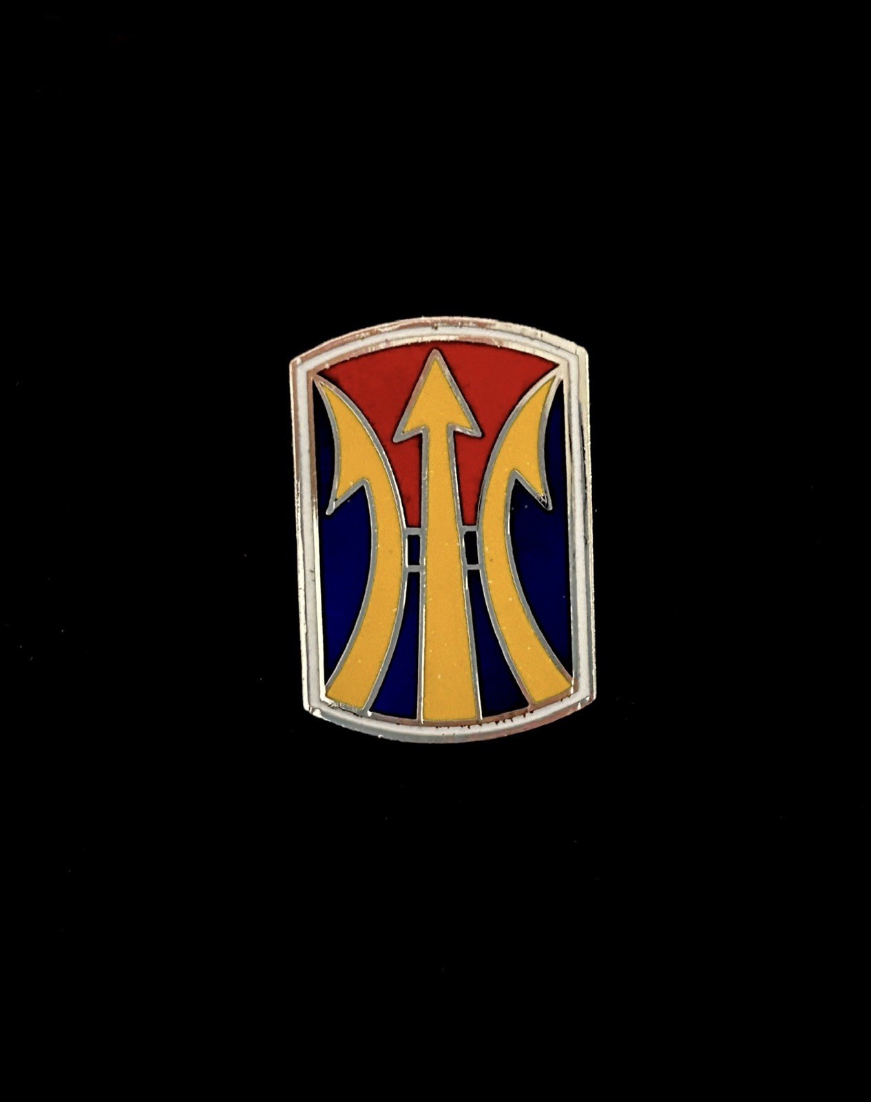 US Army 11th Infantry Brigade Pin Vietnam
