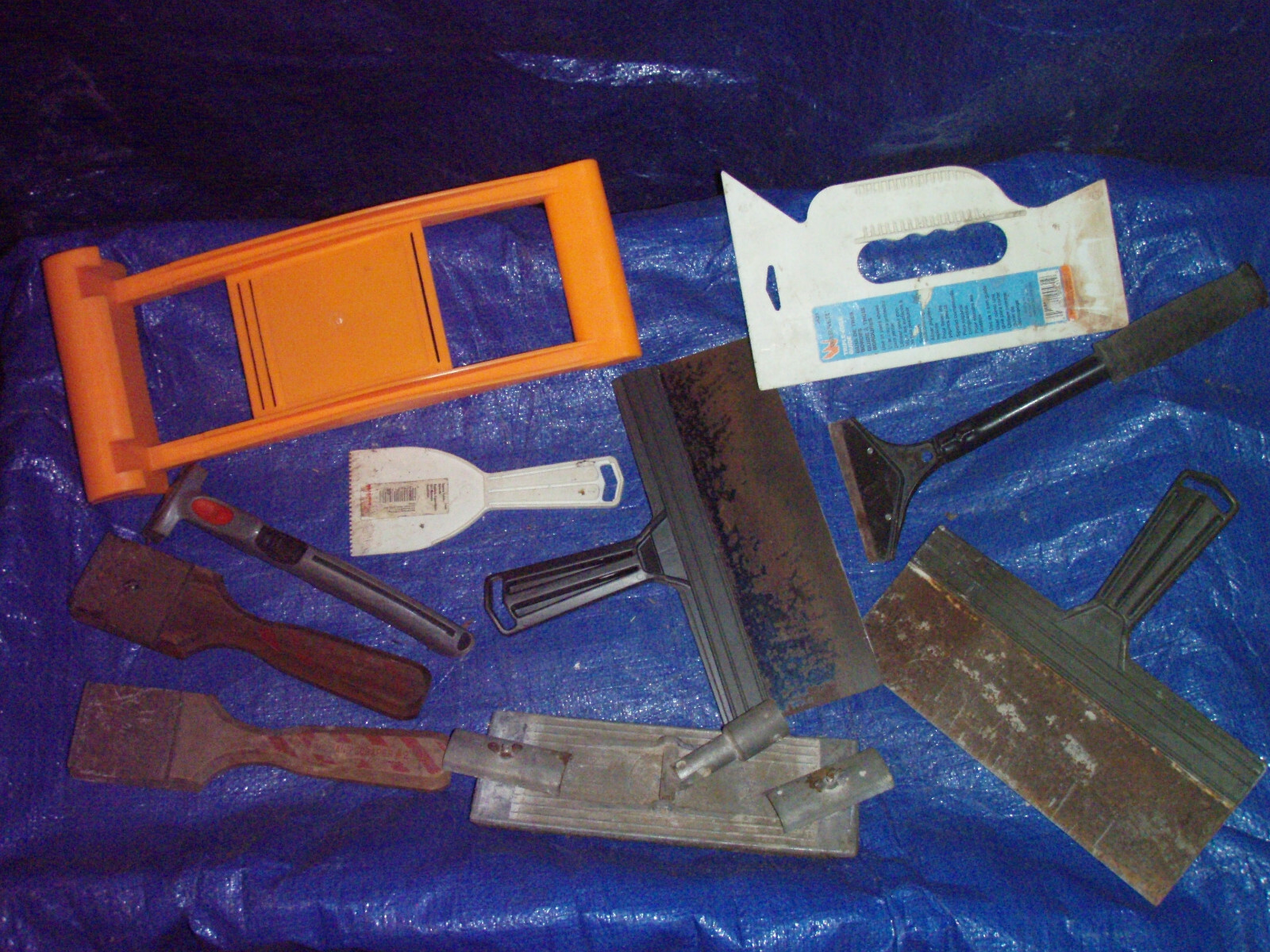 Drywall / sheetrock .... 10 tools .... USED....local pick up....Atlanta, Ga