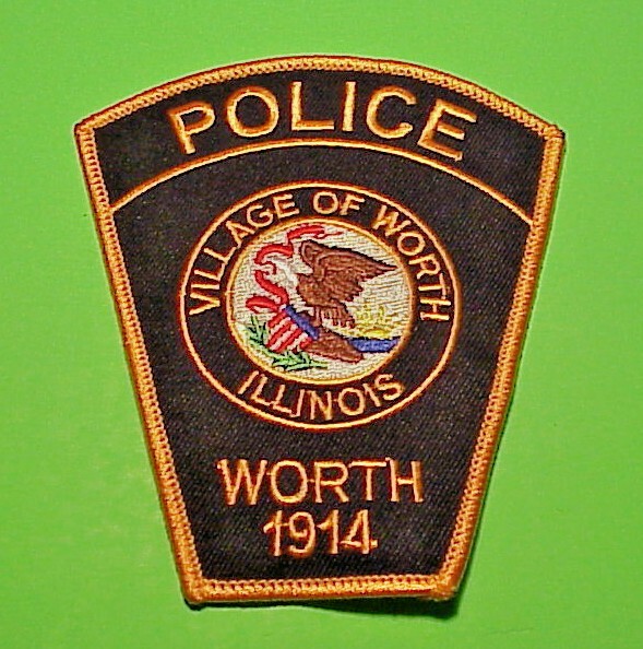 WORTH VILLAGE  ILLINOIS  1914  IL  4 1/4"  POLICE PATCH   FREE SHIPPING!!!
