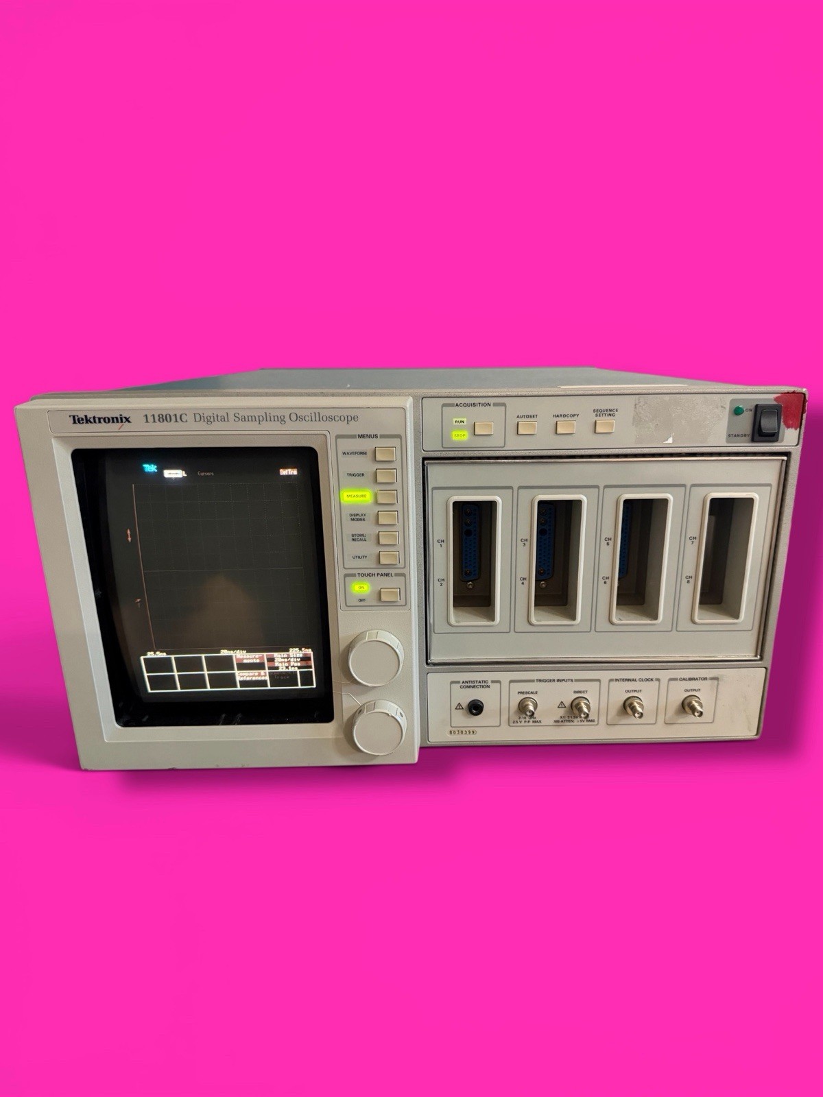 TEKTRONIX 11801C DIGITAL SAMPLING OSCILLOSCOPE