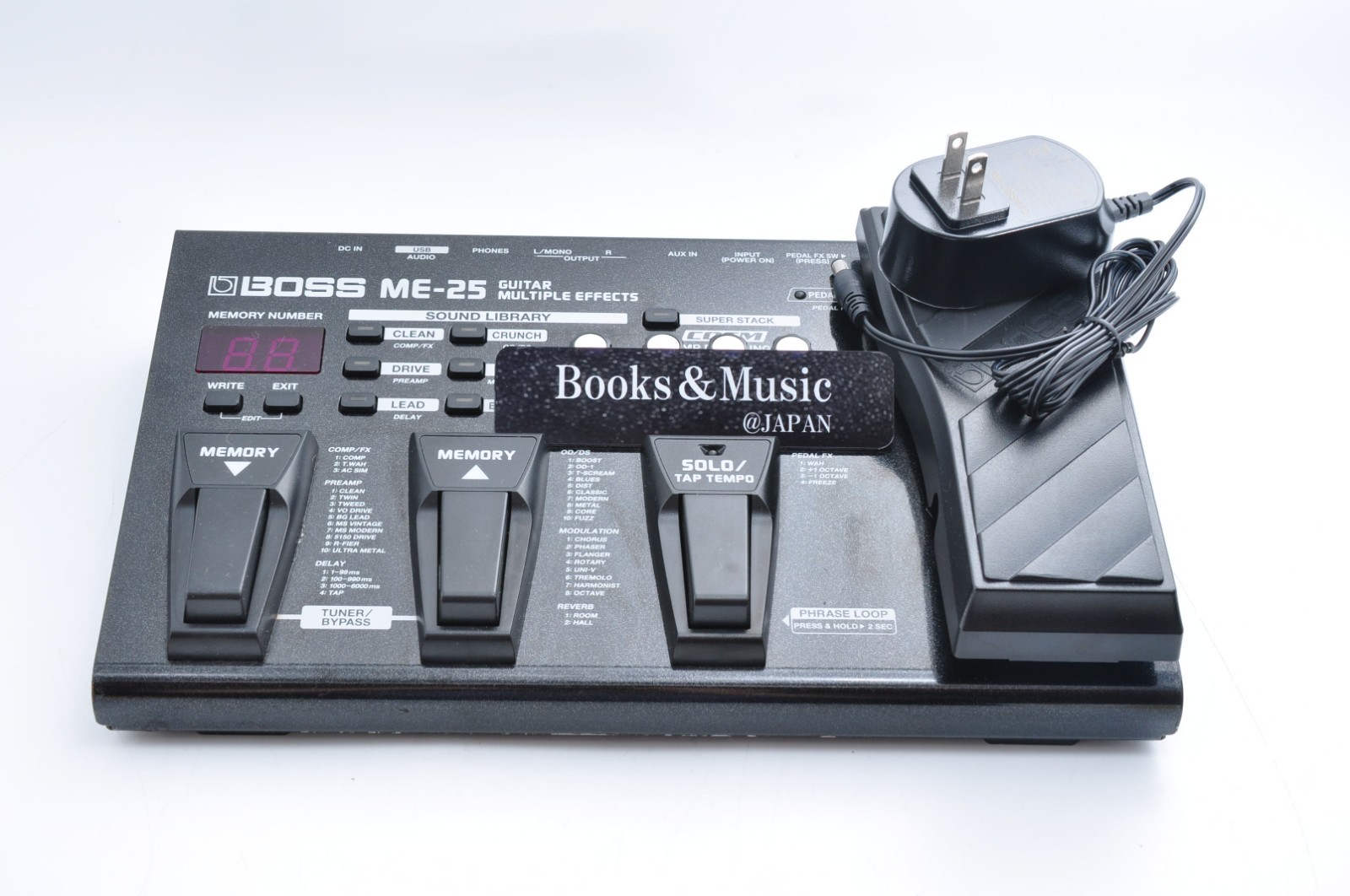 Boss ME-25 Guitar Multiple Effects 2010 w/Adapter Working DZ99327
