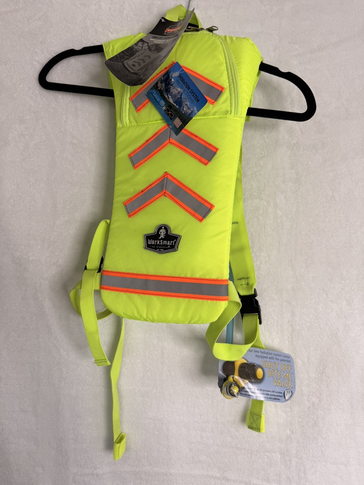 Hi-Viz Safety Water System ERGODYNE Camel Back Hydration Pack 70 oz./2L NWT