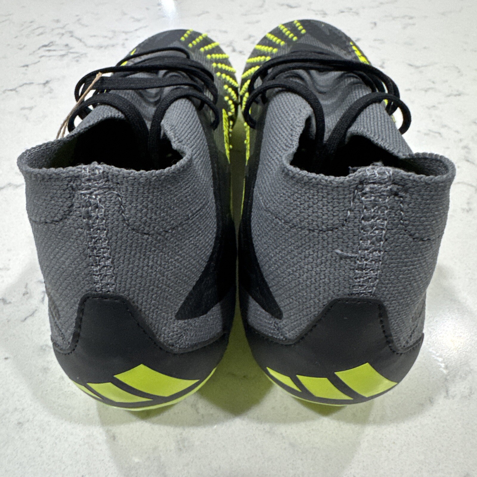 adidas Men’s 10 PREDATOR ACCURACY.2 FIRM GROUND SOCCER CLEAT Black Yellow IG0781