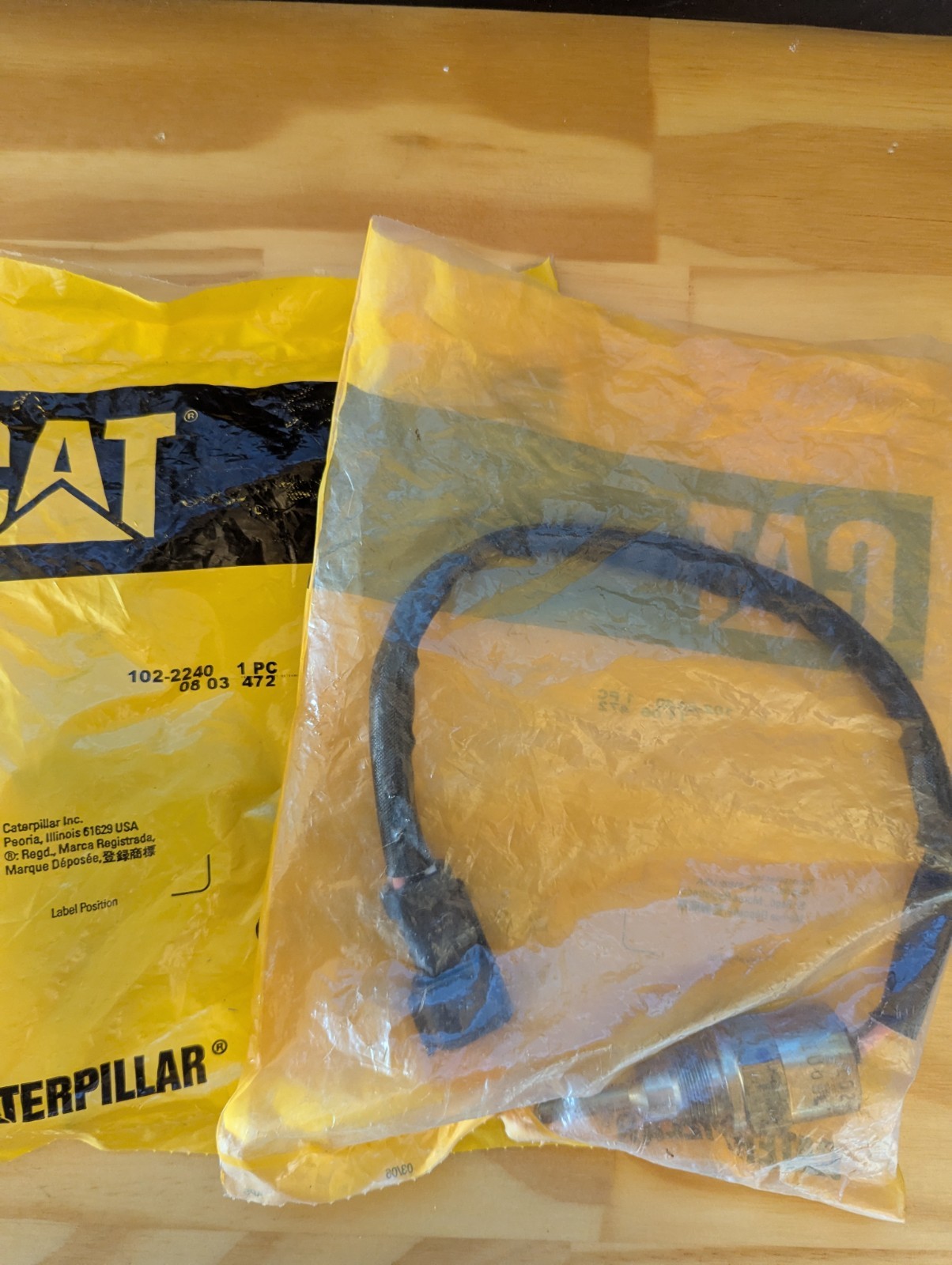 102-2240 Caterpillar OEM Temperature Sensor New