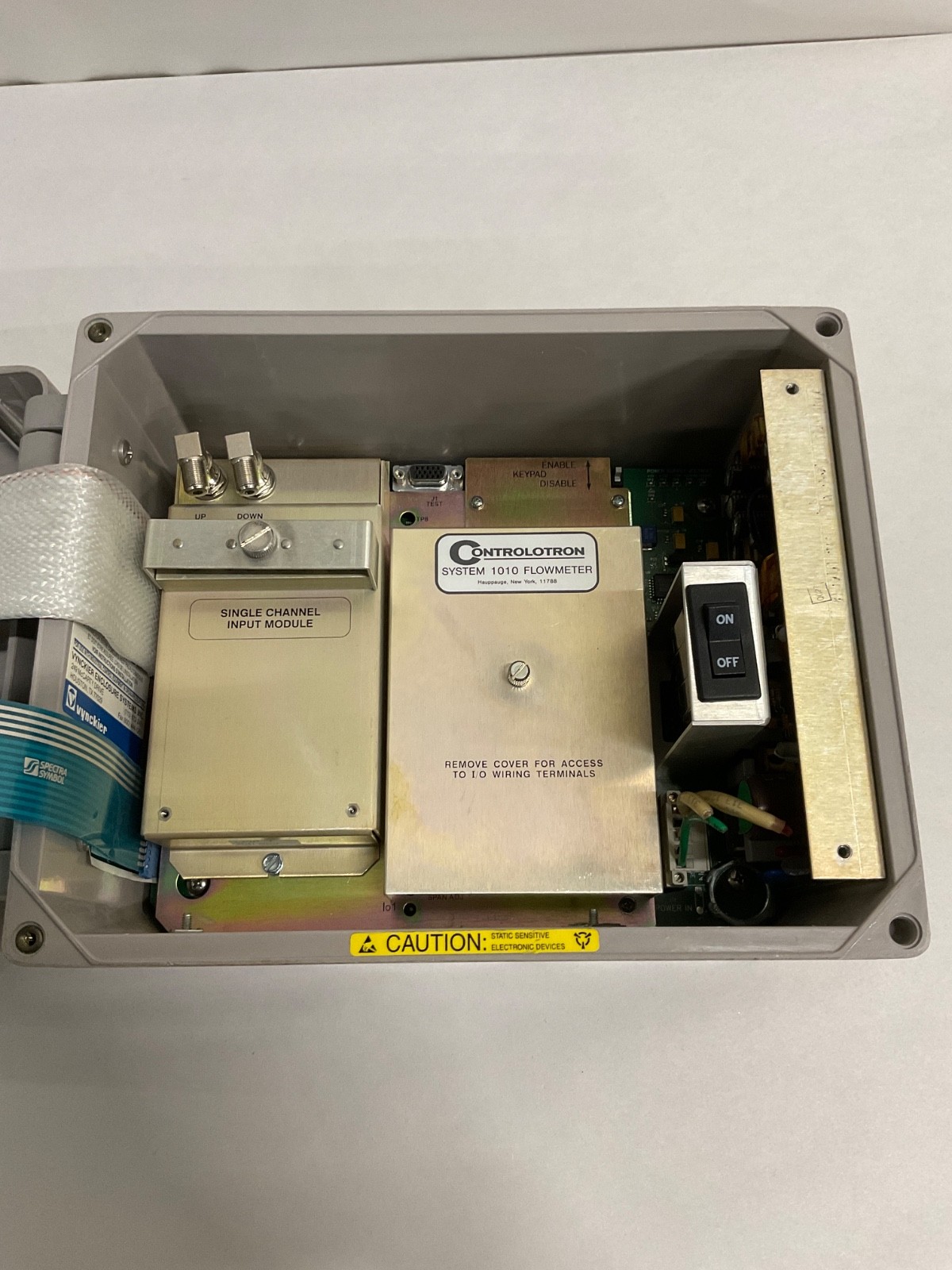 Controlotron System 1010 Flowmeter 1010AN1 w/ Single Channel Input Module