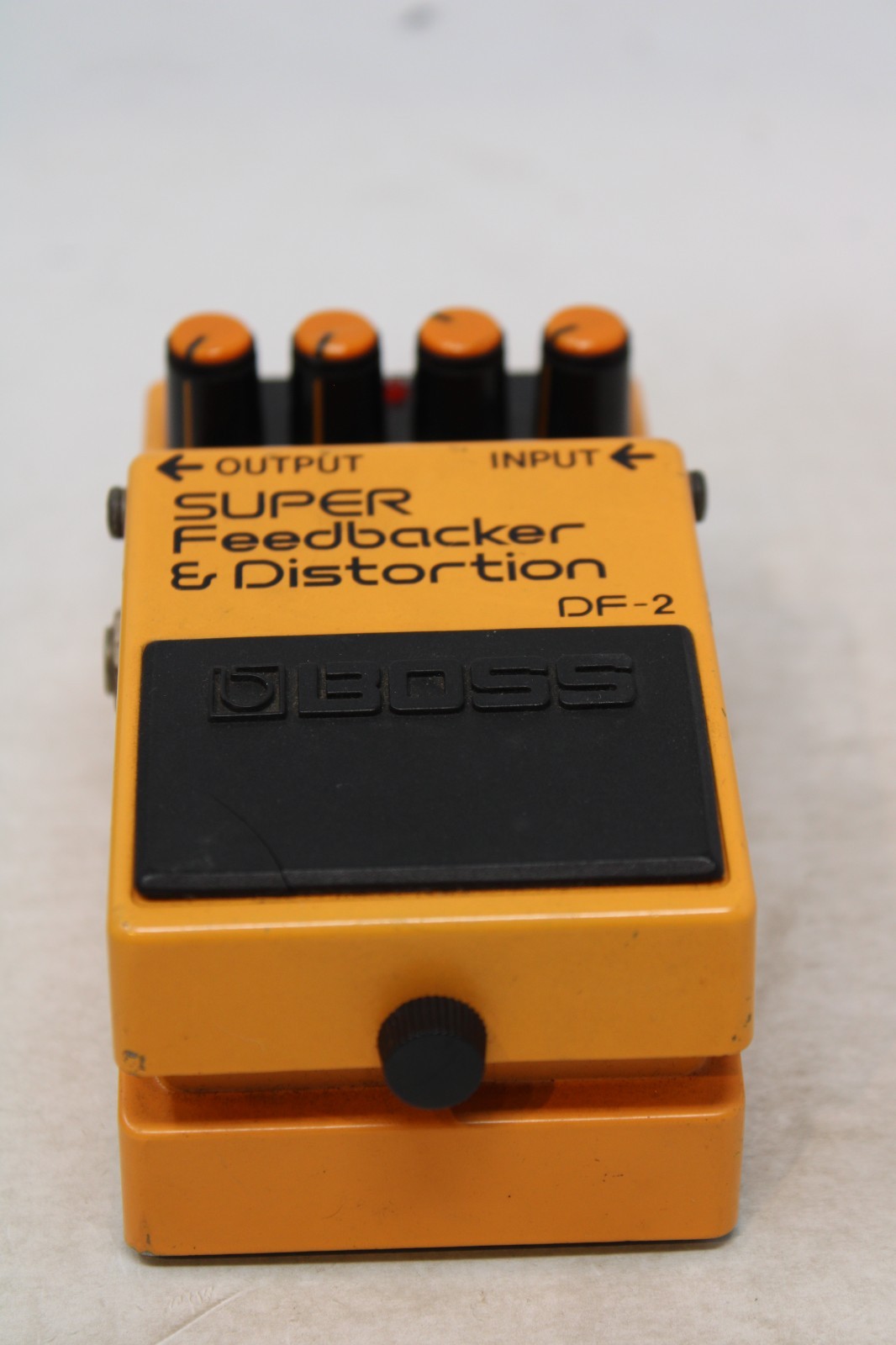 BOSS DF-2 Super Feedbacker & Distortion guitar effects pedal
