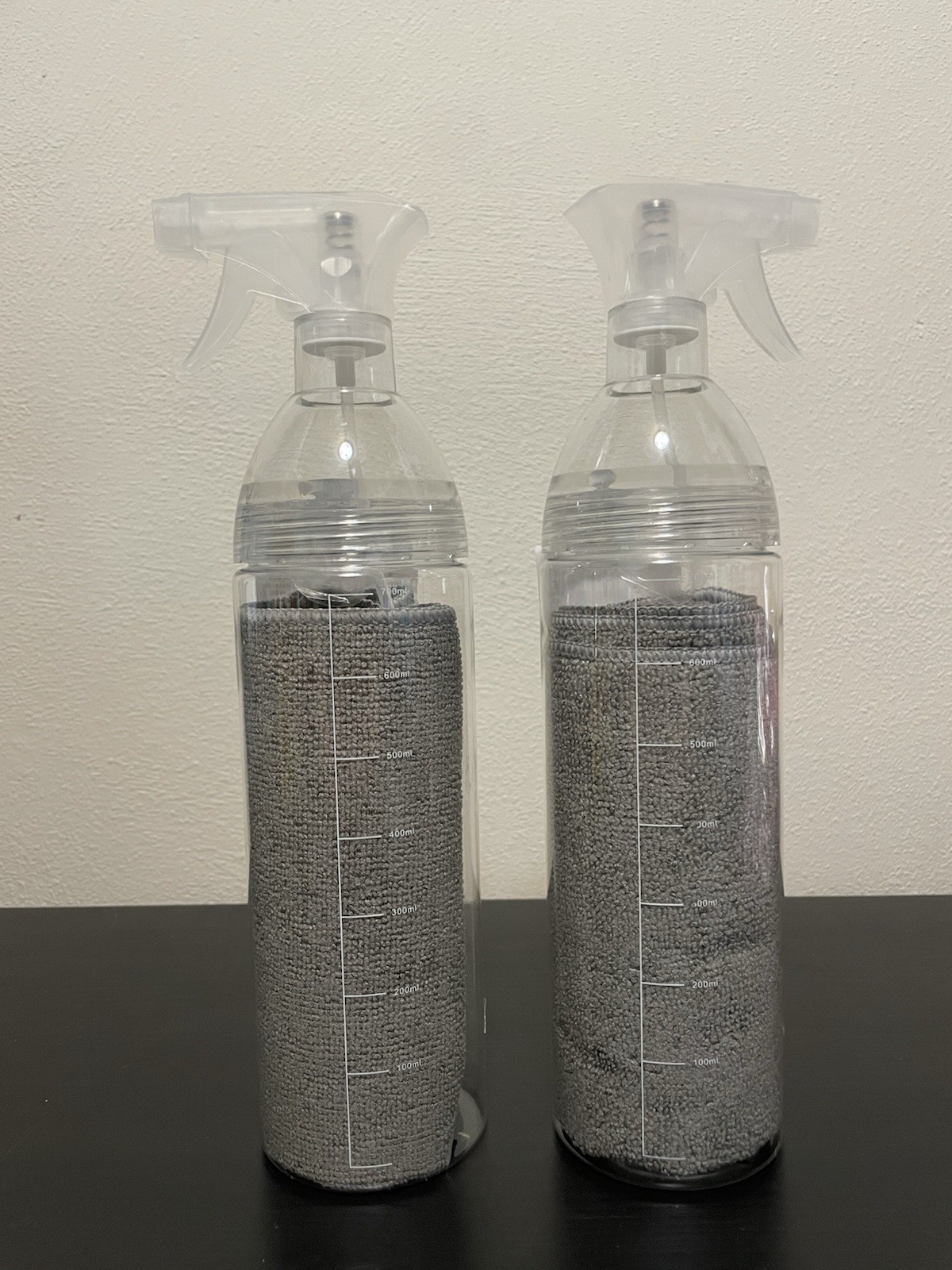 2 Pc Spray Bottle + Microfiber Cleaning Cloth Set