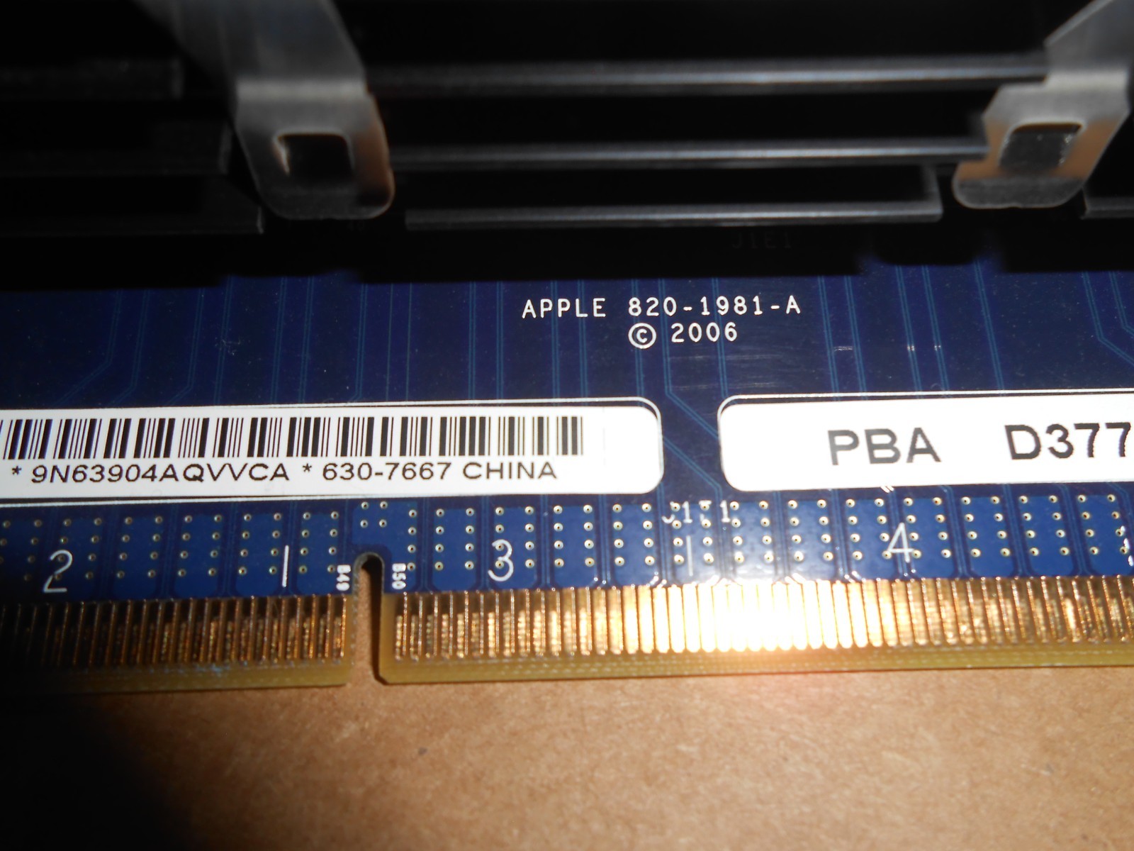 Apple Memory Riser Card 820-1981-A with 2x 4 GB RAM