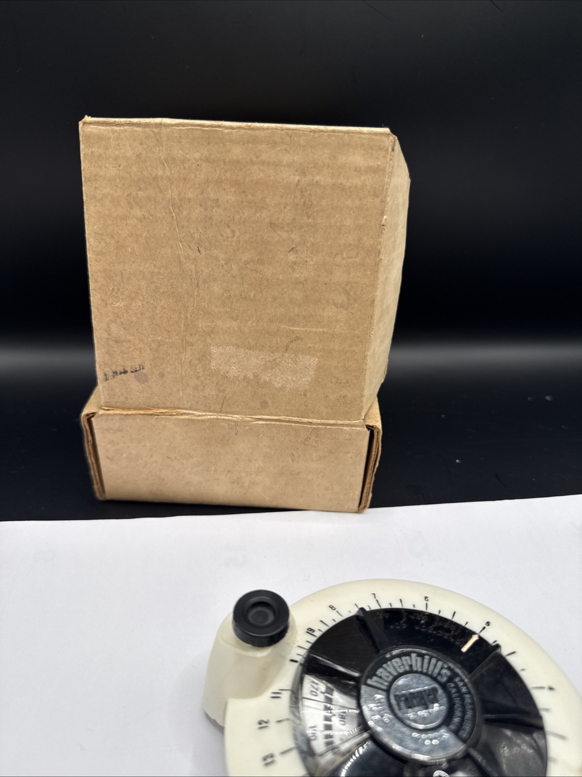 Vintage Davis Instruments 1966 Range Finder with original papers & delivery box