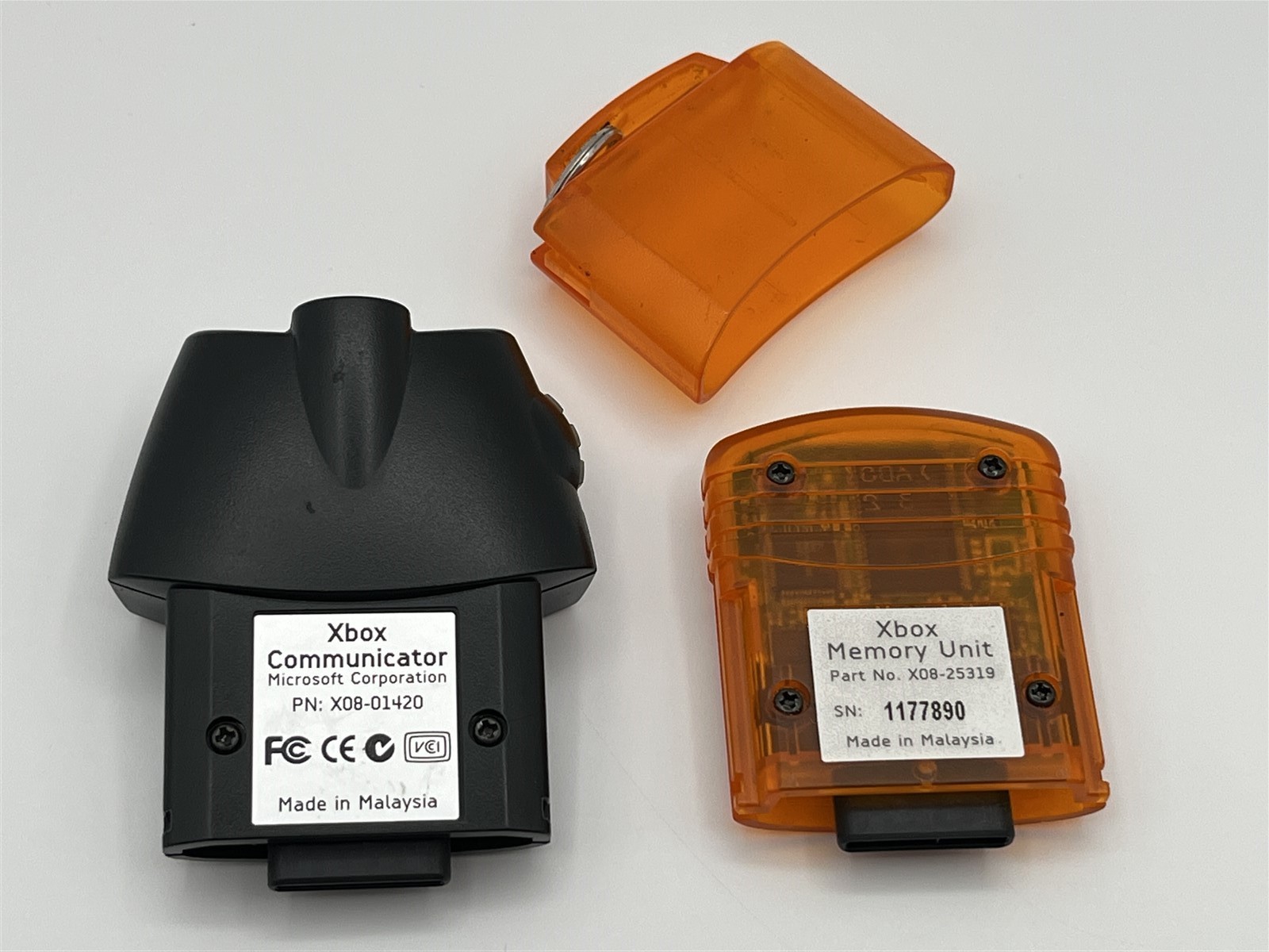 Original Microsoft XBOX Beta Tester Orange Memory Card Unit Communicator & Case