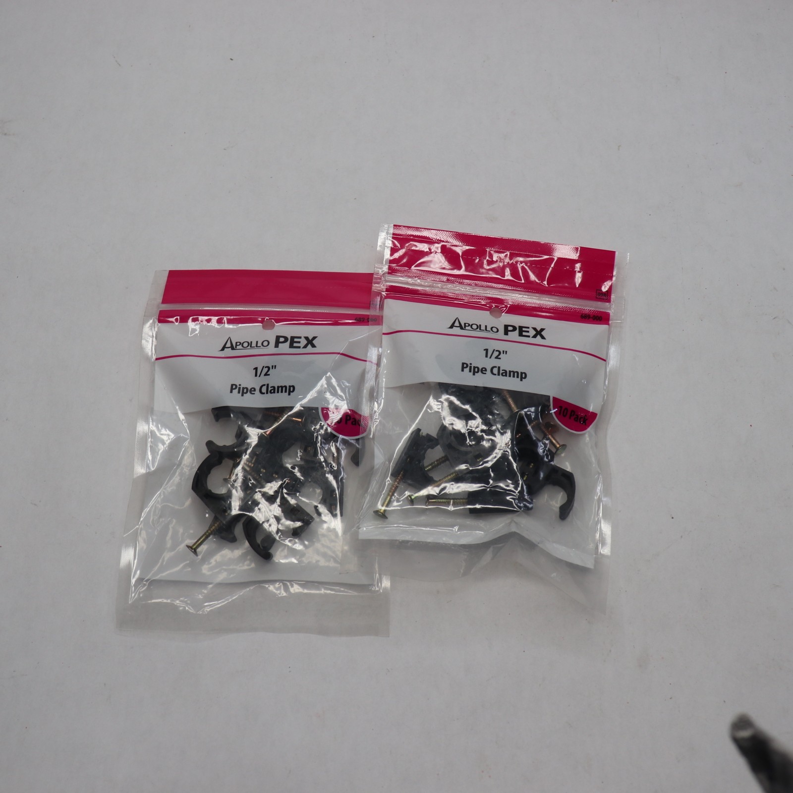 (20-Pk) Apollo PEX Pipe J-Hook Pipe Support 1/2"