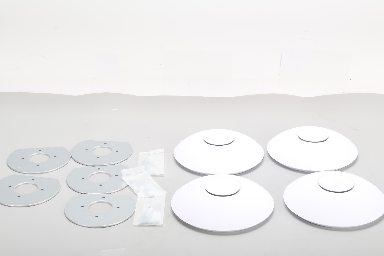 Ubiquiti UAP-AC-LR UniFi Long Range Wireless Access Point Lot of 4 New Open Box