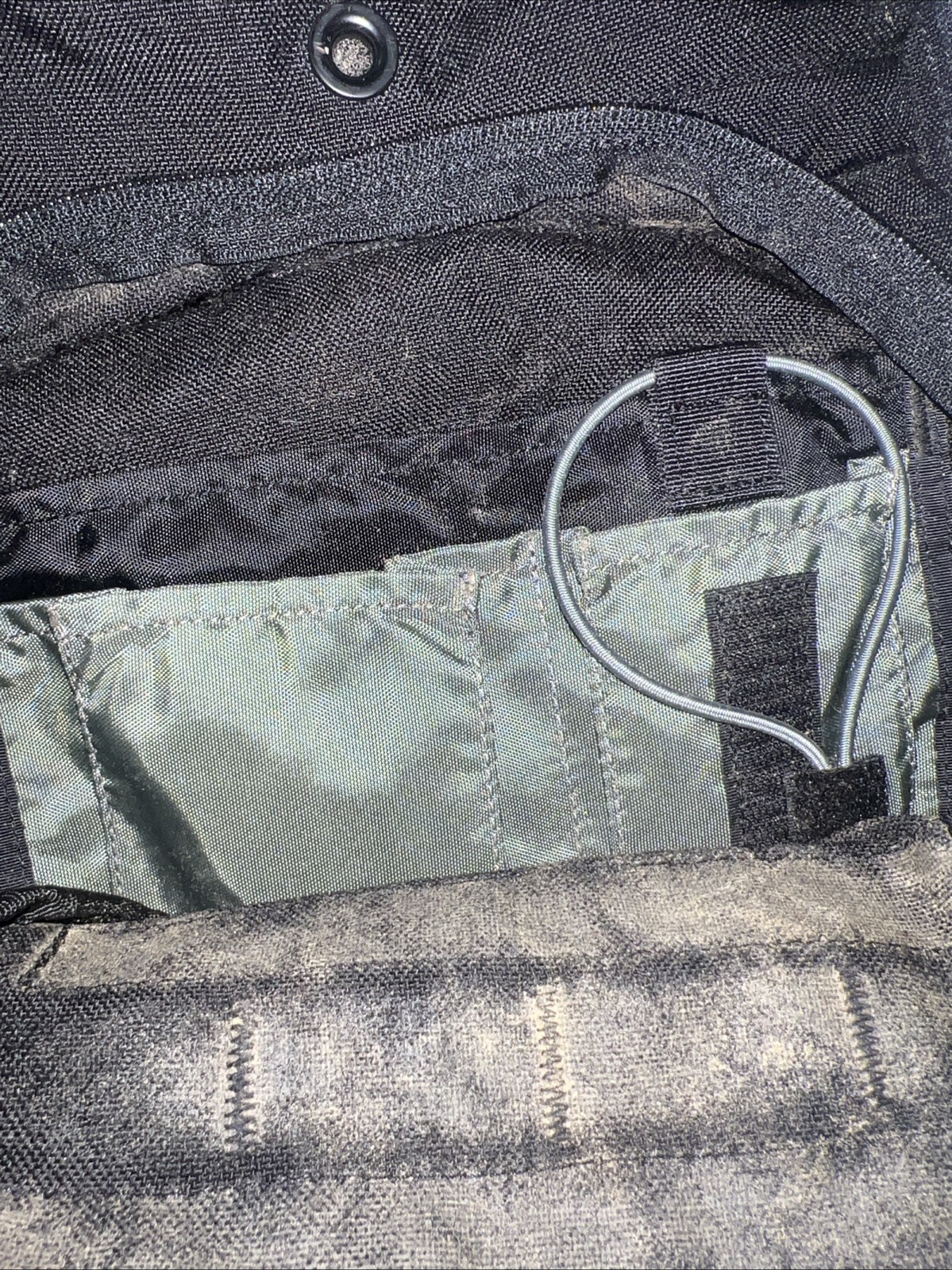 Camelback Backpack Black M.U.L.E Maximum Gear Cordura Preowned
